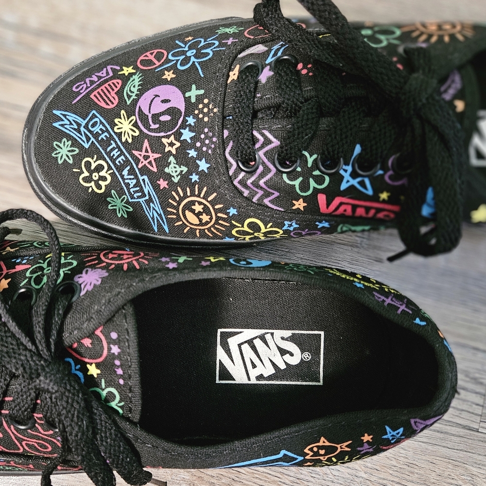 Vans Black Sneakers with Colorful Doodles - Picture 5 of 8